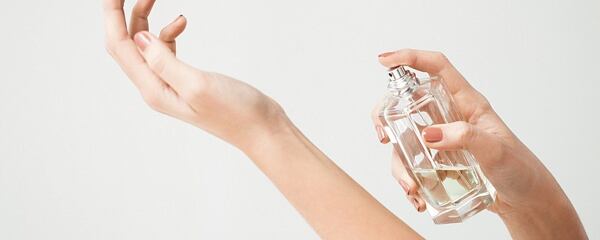 Comment prolonger au maximum l'intensité de votre parfum préféré ?