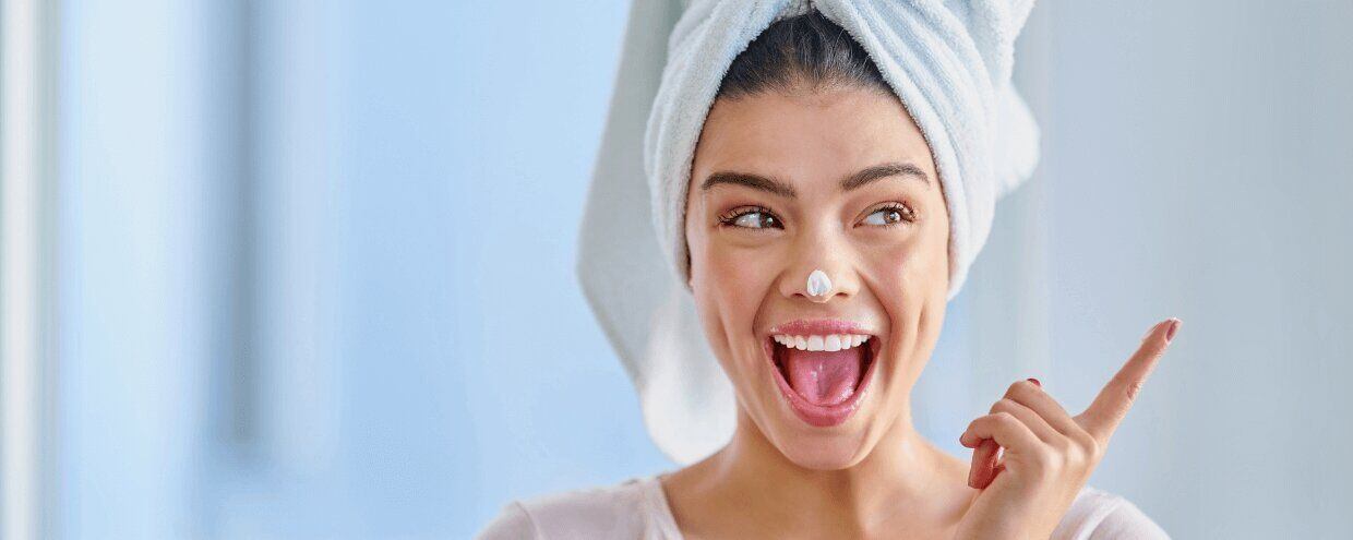 Révélez l’éclat naturel de votre peau: Les actifs essentiels pour une routine réussie!